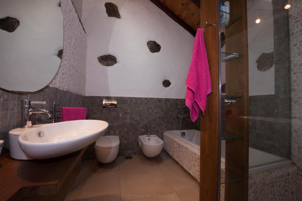 Historic Canarian House, Private Heated Infinity Pool, Bbq, Wifi + Panoramic Ocean Views Арона Екстериор снимка